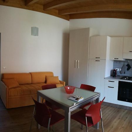 Appartamenti Vacanze Mareemare Capo dʼOrlando Exteriör bild
